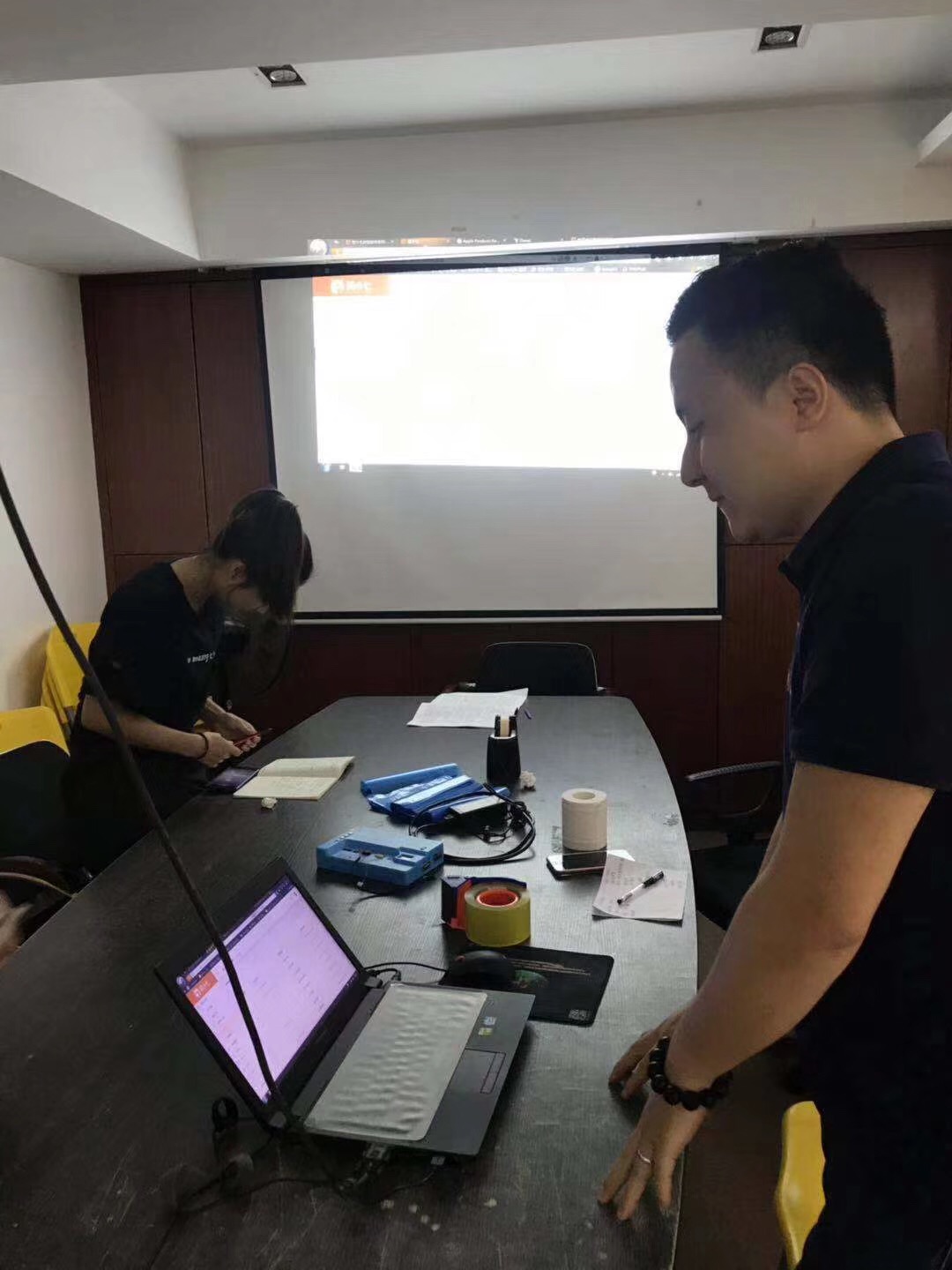 贸小七上门服务现场 12